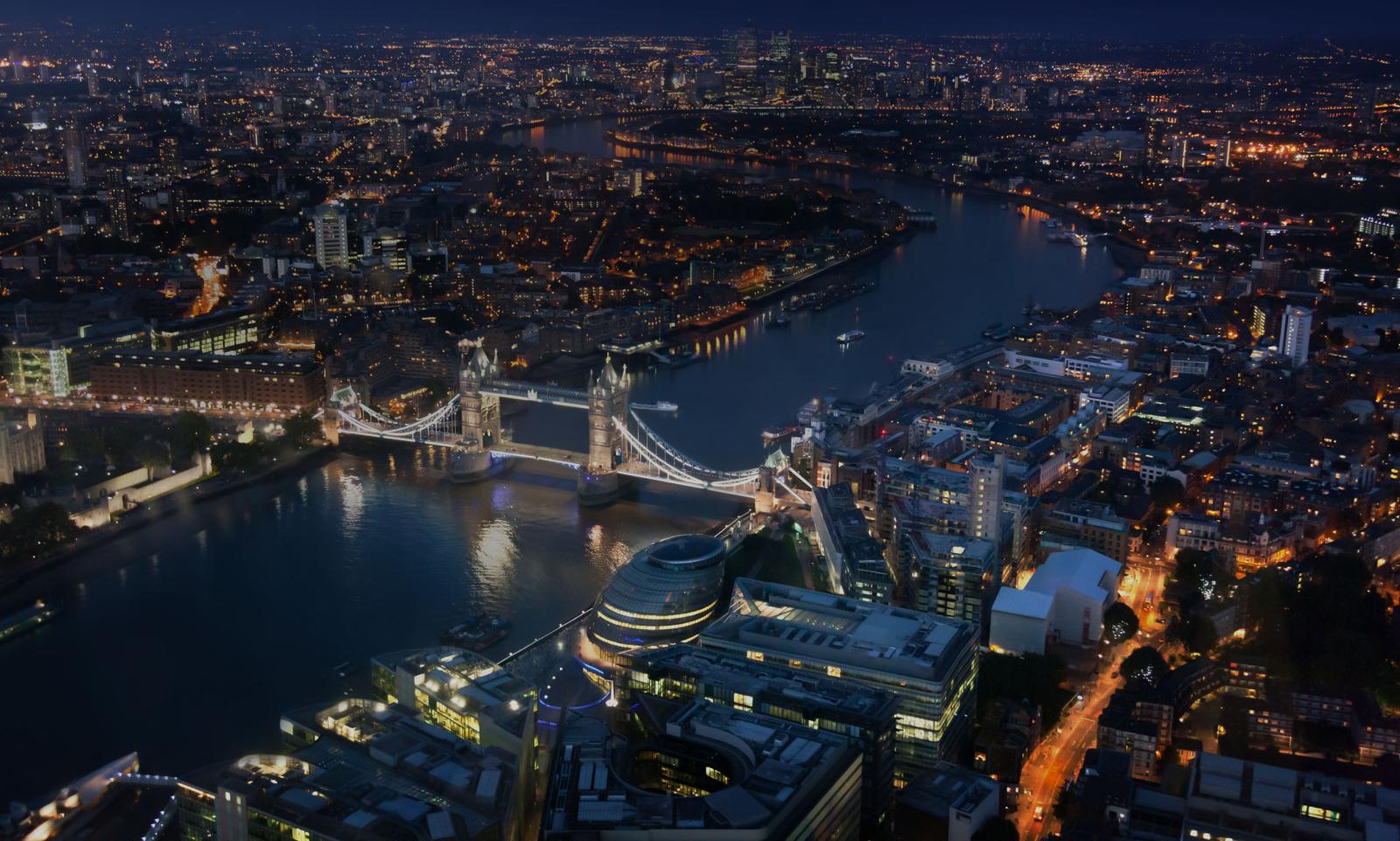 /sites/g/files/aatuss191/files/styles/global_hero_bg_original/public/uk/2025-10/london-skyline.jpg?itok=xOHyIbGH